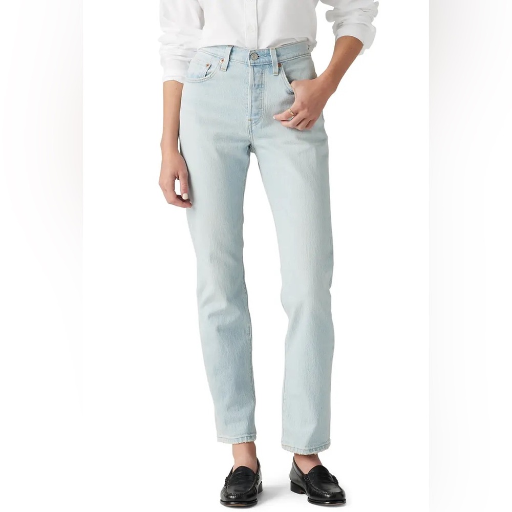 Levi’s Light Blue Wedgie Skinny Jeans Size 30